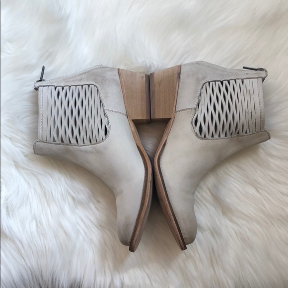 Cream Woven Cut Out Side Leather Boots - Picture 6 of 7